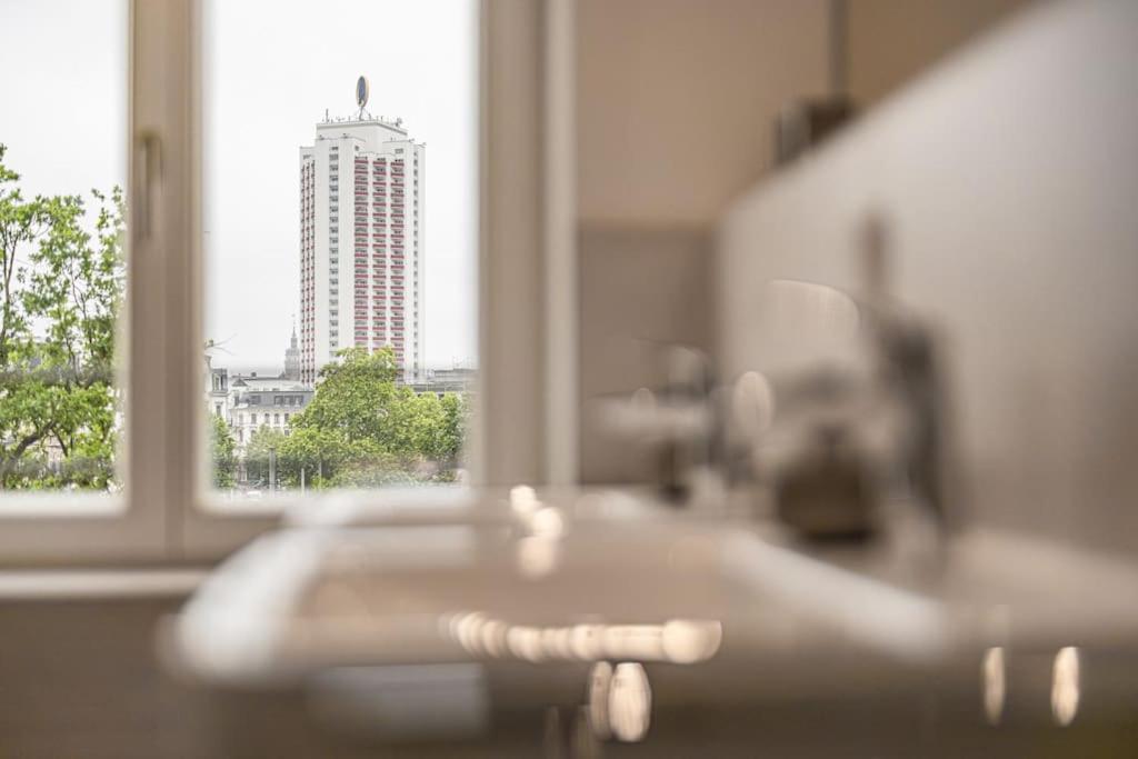Stylisches Zentrales City-Apartment Mit 2 Balkonen Лайпциг Екстериор снимка