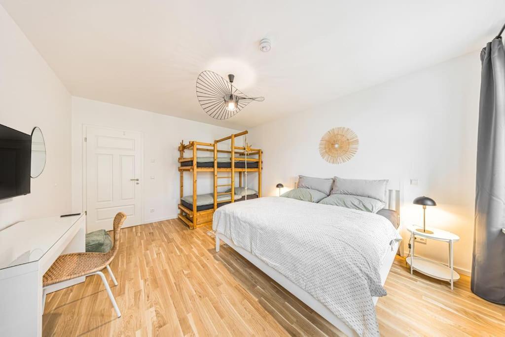 Stylisches Zentrales City-Apartment Mit 2 Balkonen Лайпциг Екстериор снимка