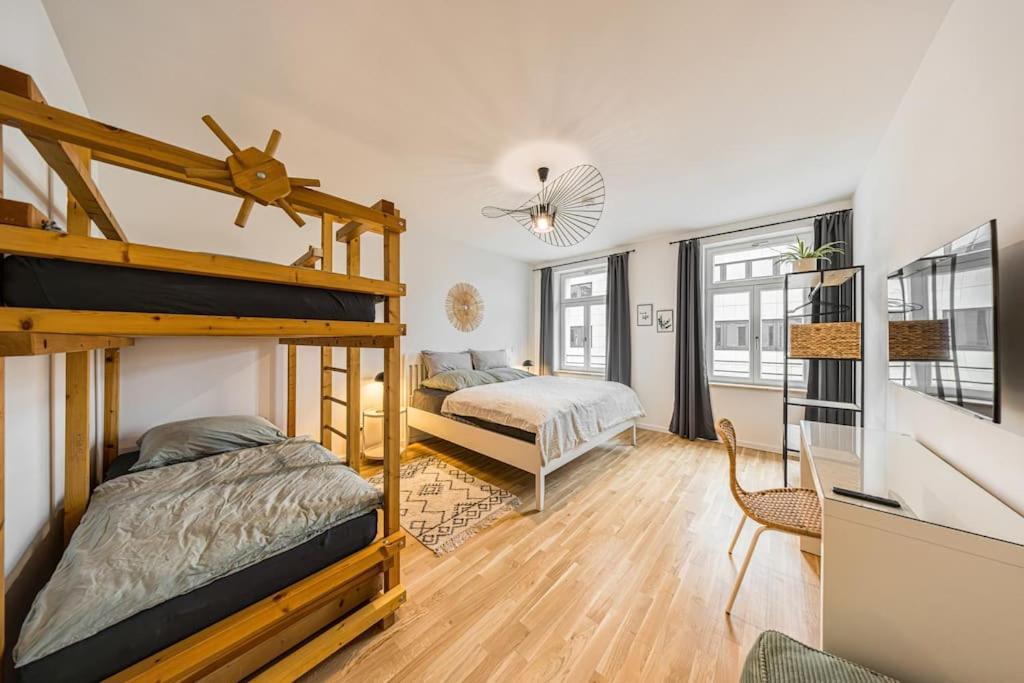 Stylisches Zentrales City-Apartment Mit 2 Balkonen Лайпциг Екстериор снимка
