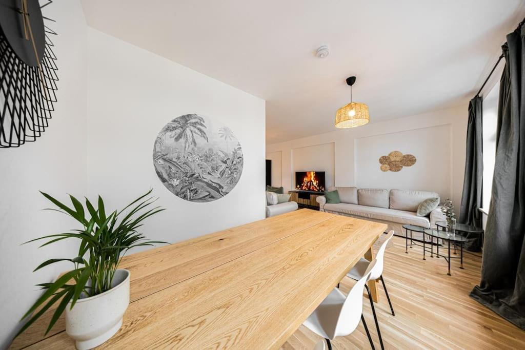 Stylisches Zentrales City-Apartment Mit 2 Balkonen Лайпциг Екстериор снимка